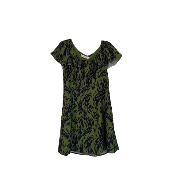 NWT Ali & Jay Mini Dress Size L Green Abstract Pattern Flutter Sleeves V Neck - Picture 3 of 7